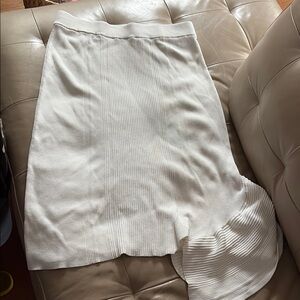 RACHEL Rachel Roy White Asymmetrical Ribbed Midi Pencil Skirt